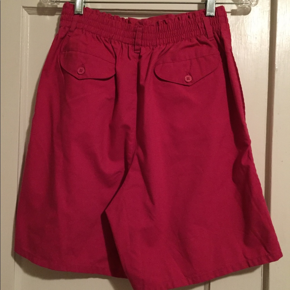 Pink shorts - Picture 2 of 8